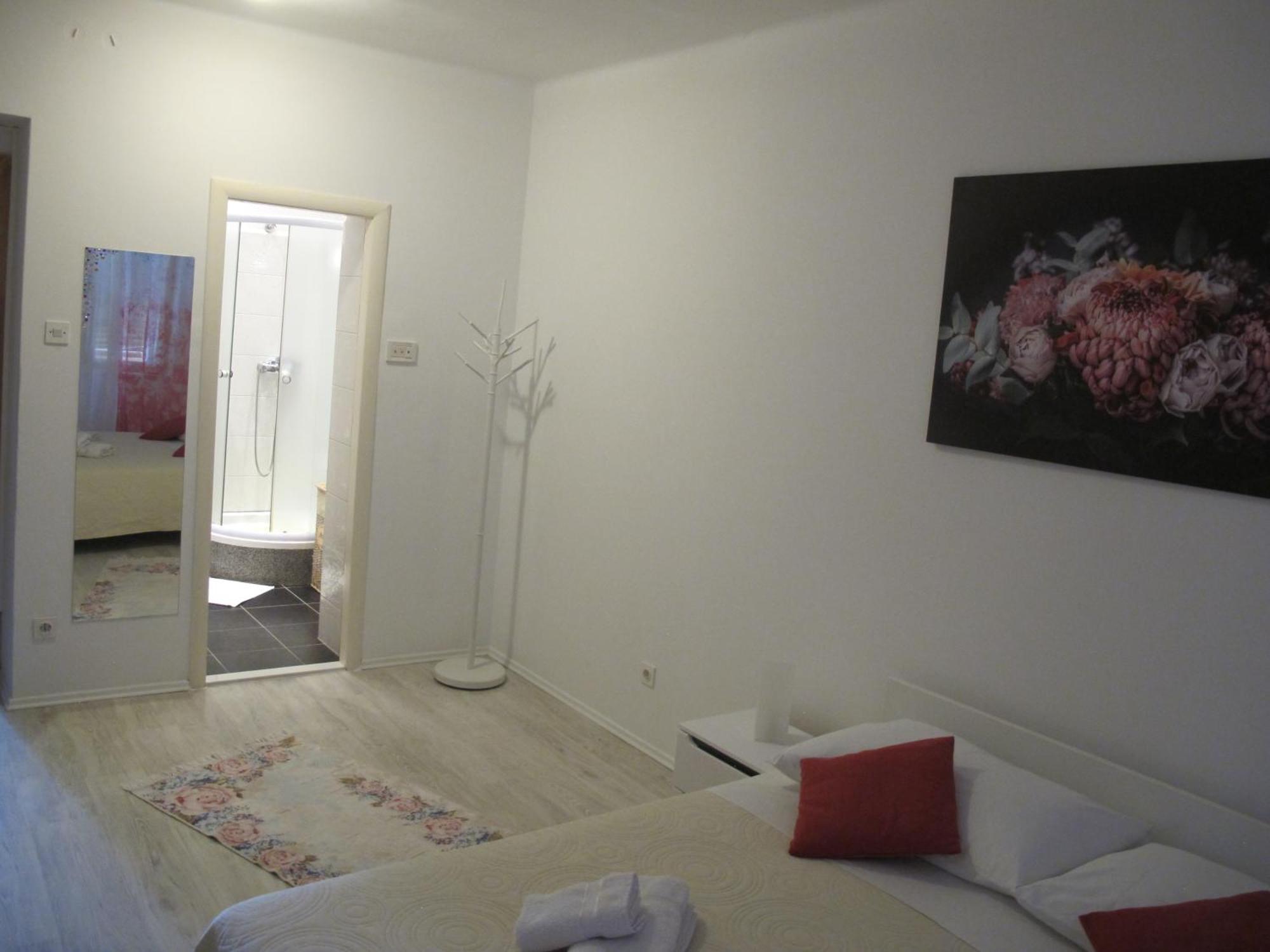Rooms And Apartment Stambuk II Split Ngoại thất bức ảnh
